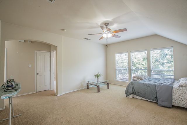 1664 Park Grove Drive, Irving, TX 75060