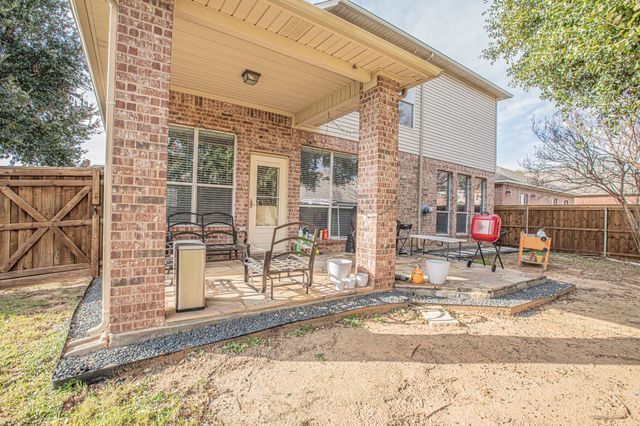 1664 Park Grove Drive, Irving, TX 75060