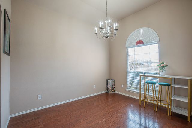 1664 Park Grove Drive, Irving, TX 75060