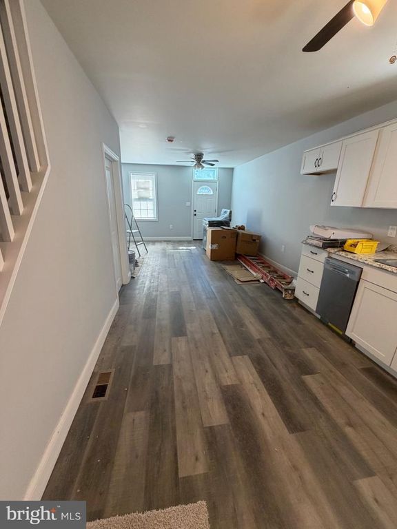 549 CHESTNUT ST #, Pottstown, PA 19464 — photo 3