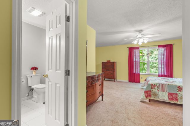 7616 Highland Oaks Dr, Young Harris, GA 30582