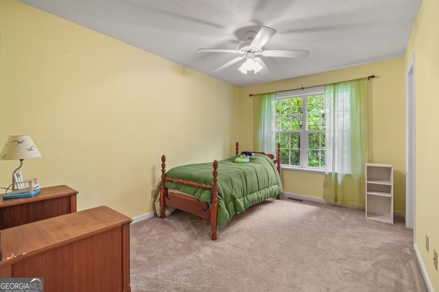 7616 Highland Oaks Dr, Young Harris, GA 30582