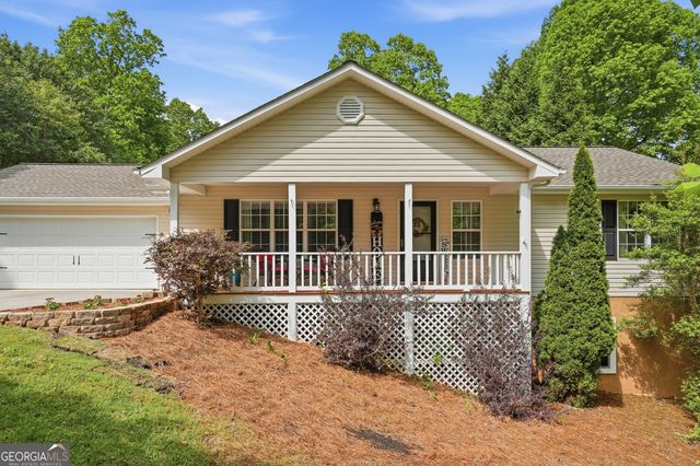 7616 Highland Oaks Dr, Young Harris, GA 30582