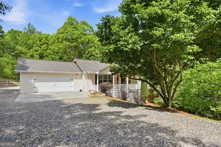 7616 Highland Oaks Drive, Young Harris, GA 30582
