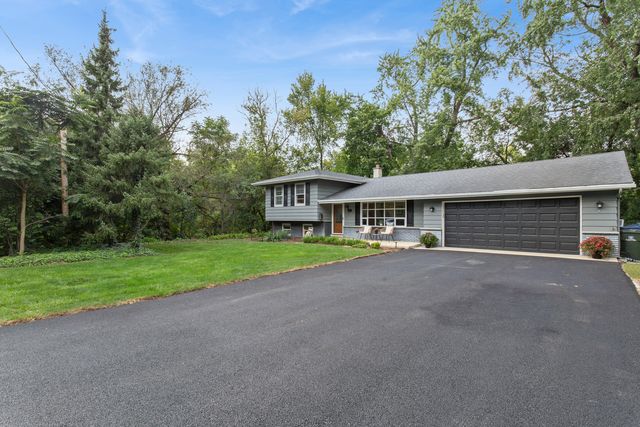 21 E Hillside Road, Naperville, IL 60540