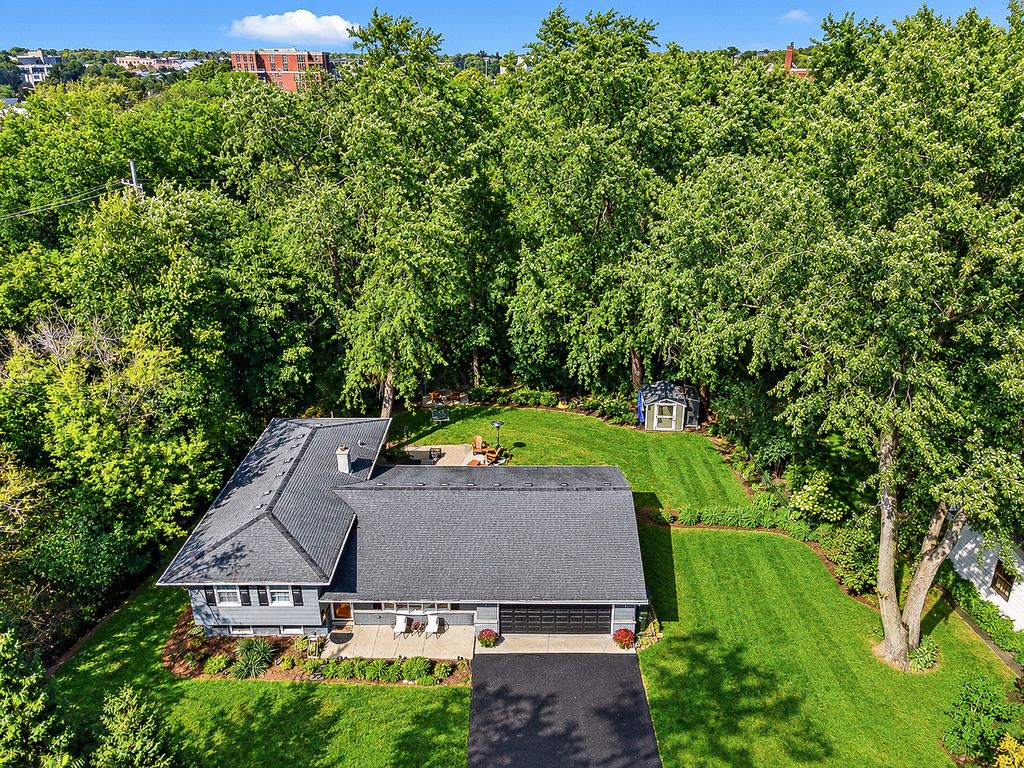 21 E Hillside Road, Naperville, IL 60540 — photo 3