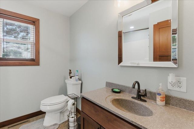 123 Carroll Boulevard, Dunkerton, IA 50626