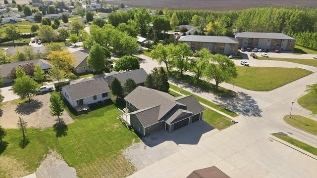 123 Carroll Boulevard, Dunkerton, IA 50626