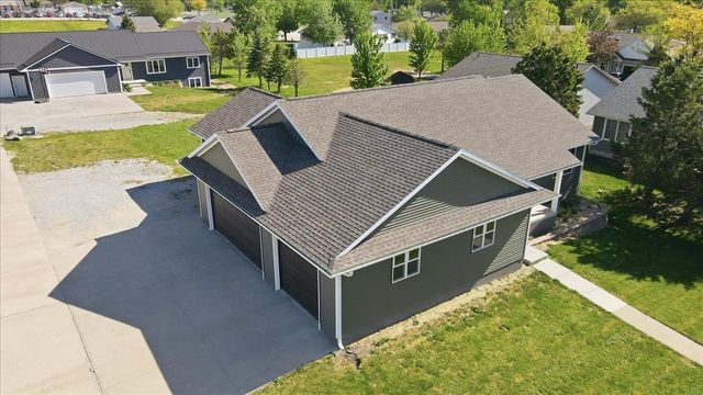 123 Carroll Boulevard, Dunkerton, IA 50626