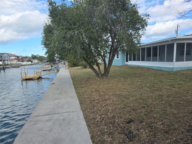 13737 MICHELLE AVENUE, Hudson, FL 34667