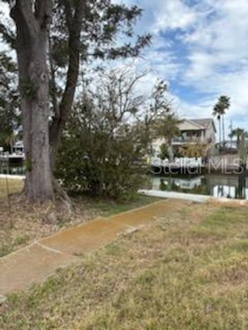 13737 MICHELLE AVENUE, Hudson, FL 34667