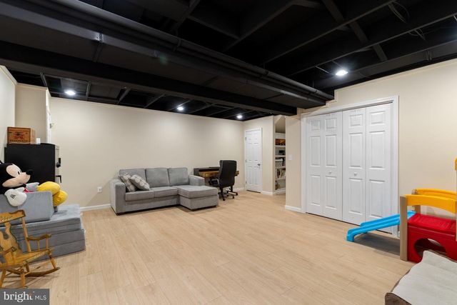 537 BROOKWOOD DR, Palmyra, PA 17078