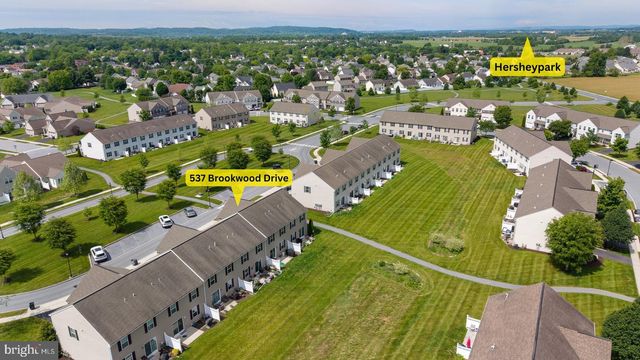 537 BROOKWOOD DR, Palmyra, PA 17078