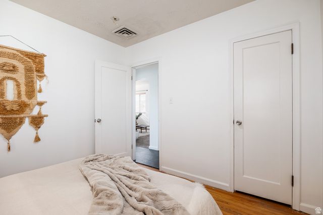 372 N OAKLEY ST, Salt Lake City, UT 84116