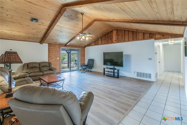 5200 Ledge Road, Temple, TX 76502