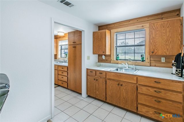 5200 Ledge Road, Temple, TX 76502