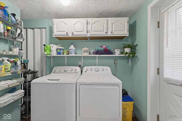 1276 S 16th Street, Noblesville, IN 46060