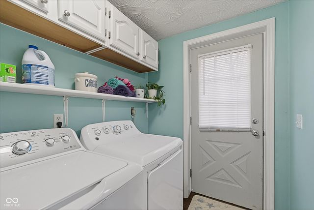 1276 S 16th Street, Noblesville, IN 46060