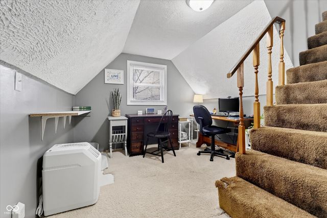 1276 S 16th Street, Noblesville, IN 46060