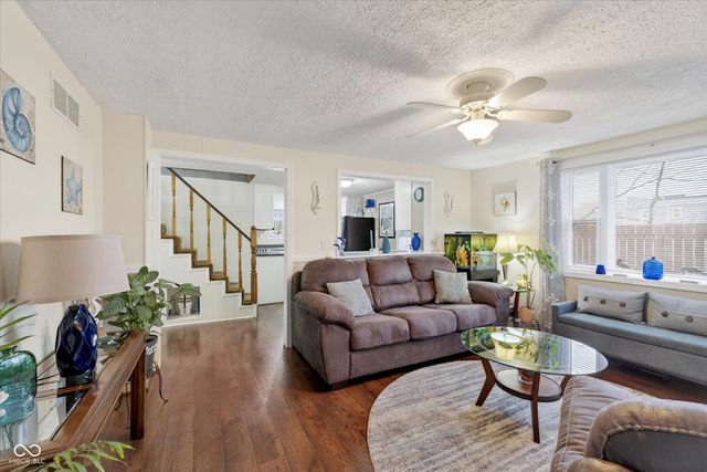 1276 S 16th Street, Noblesville, IN 46060