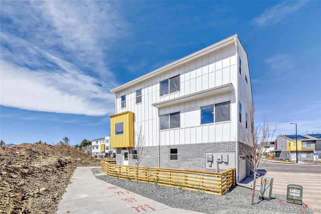 15294 W 68th Place, Arvada, CO 80007