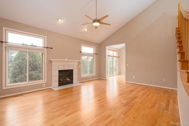 47248 Malburg Way Drive, Macomb Township, MI 48044
