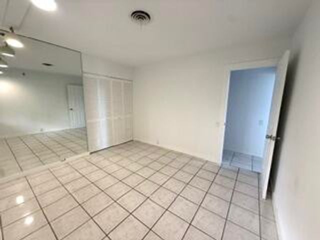 4411 NE 13TH Terrace, Oakland Park, FL 33334