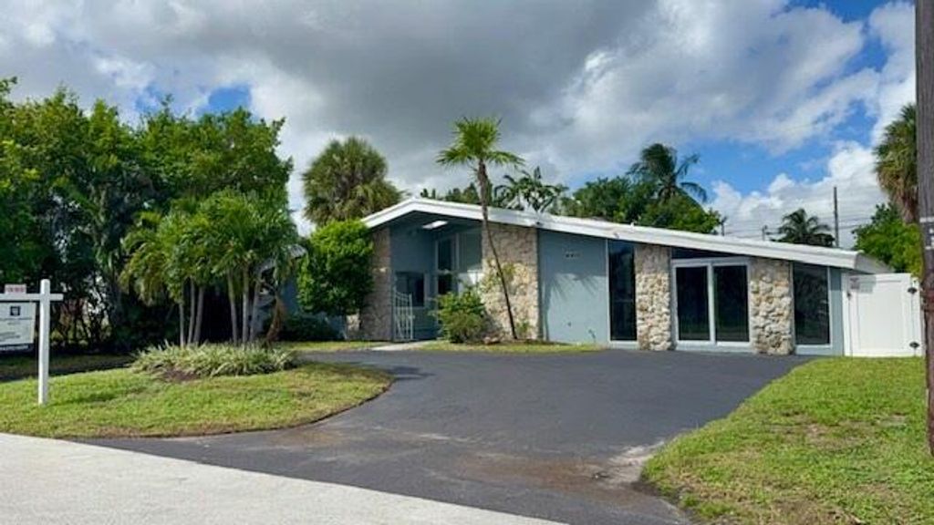 4411 NE 13TH Terrace, Oakland Park, FL 33334