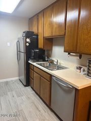 5525 E THOMAS Road H2, Phoenix, AZ 85018