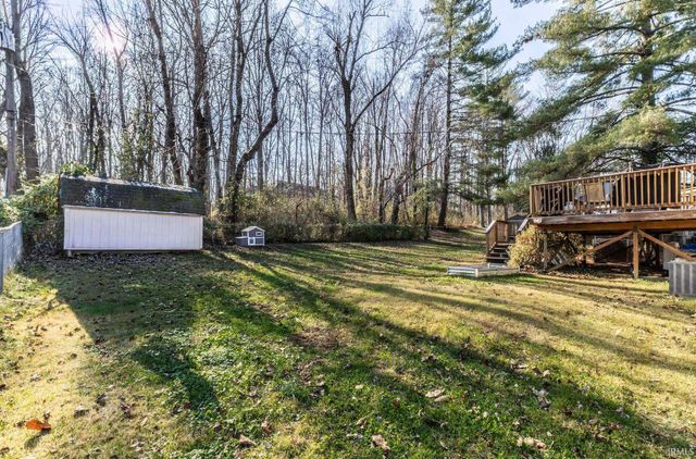 7518 Meadowview Drive, Evansville, IN 47710