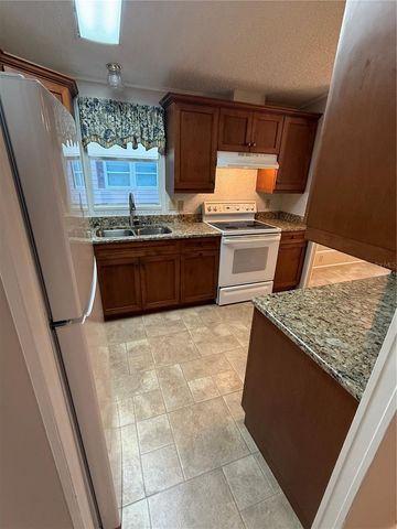 5707 45TH STREET E 120, Bradenton, FL 34203