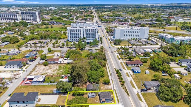 11969 SW 216th St, Miami, FL 33170