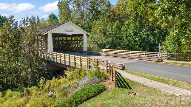 3317 Bridgewick Road, Waxhaw, NC 28173