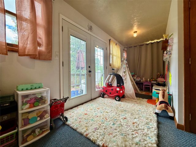 157 W 4TH Street, Waterford, PA 16441