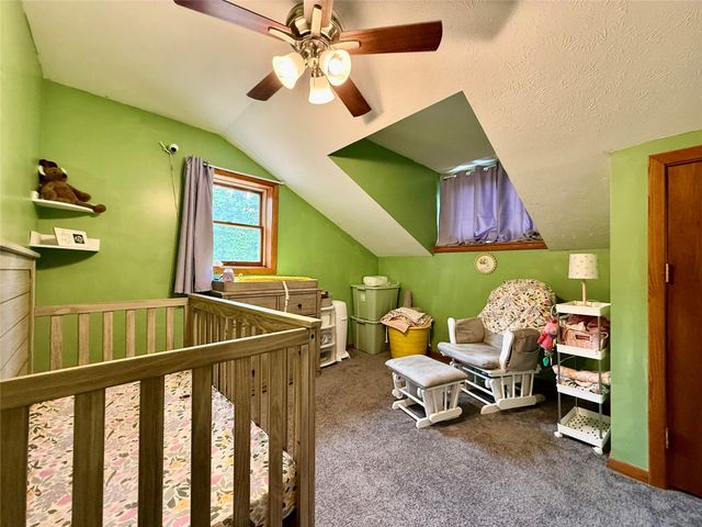 157 W 4TH Street, Waterford, PA 16441