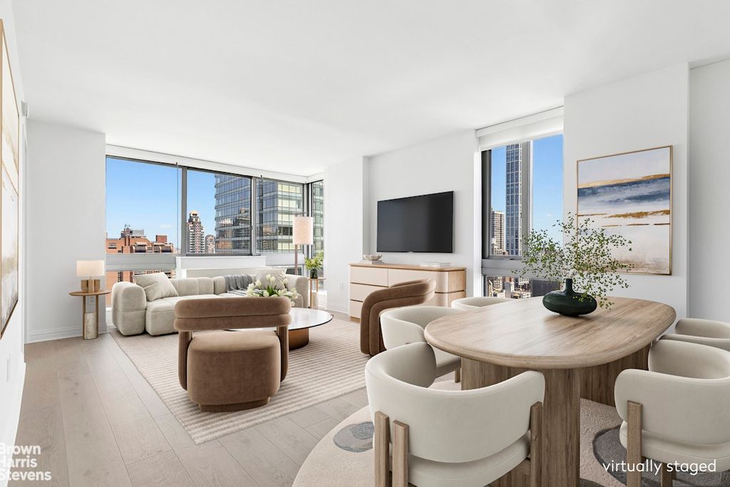235 E 55th St Apt 34A, New York City, NY 10022
