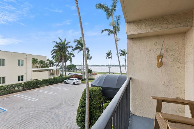 1801 N Flagler Drive 238, West Palm Beach, FL 33407