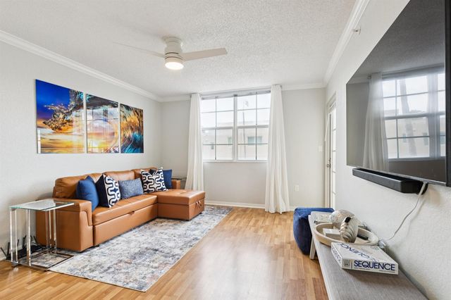 1801 N Flagler Drive 238, West Palm Beach, FL 33407