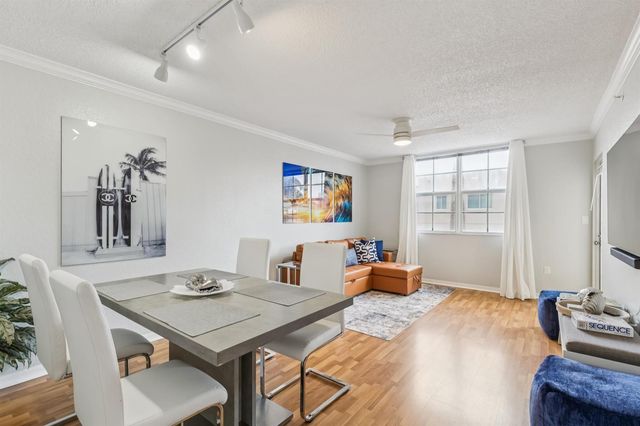 1801 N Flagler Drive 238, West Palm Beach, FL 33407