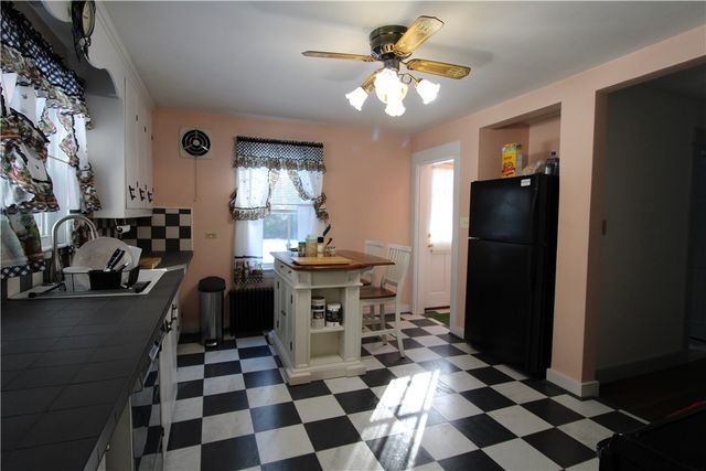 836 matteson Road, Coventry, RI 02816