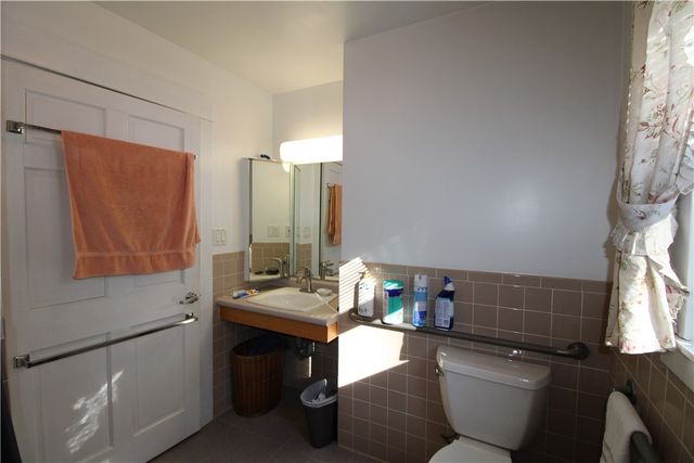 836 matteson Road, Coventry, RI 02816