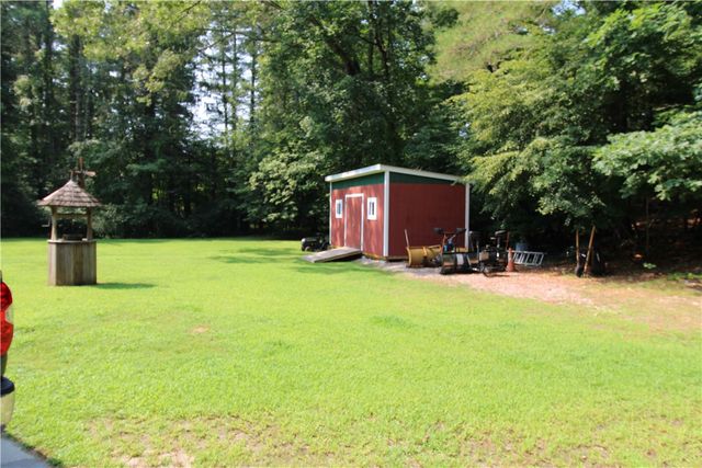 836 matteson Road, Coventry, RI 02816