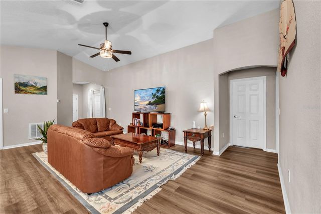 719 VINEYARD RESERVE COURT, Seffner, FL 33584