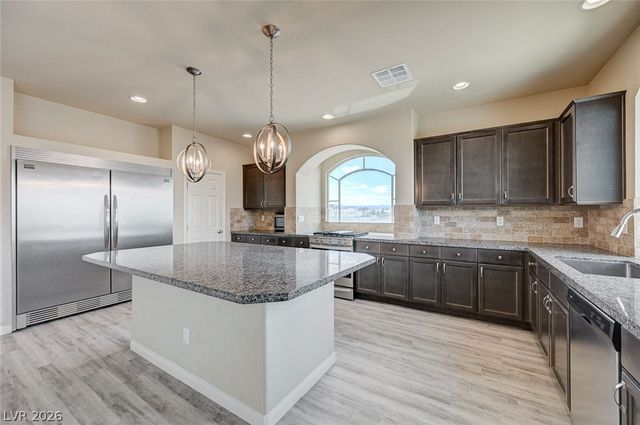706 Eros Court, Las Vegas, NV 89183