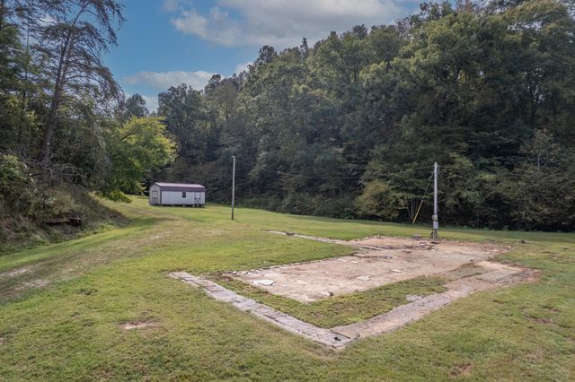 1065 Brushy Fork Road, West Liberty, KY 41472