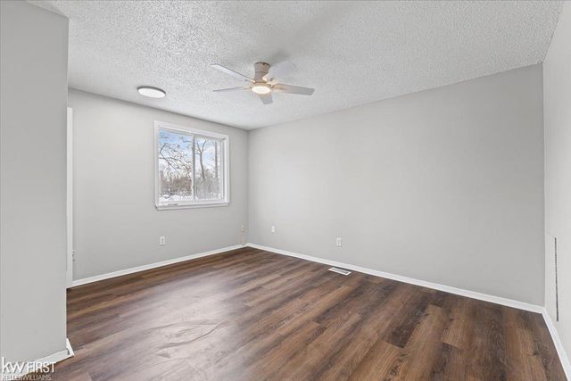 3867 Faber Terrace, Waterford Twp, MI 48328