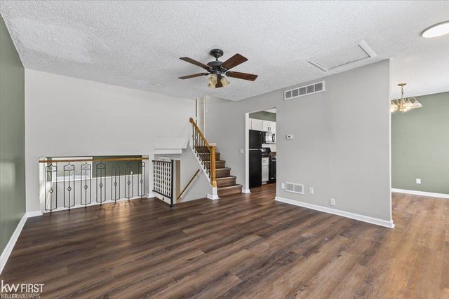 3867 Faber Terrace, Waterford Twp, MI 48328