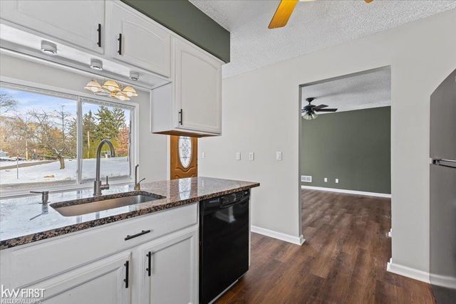 3867 Faber Terrace, Waterford Twp, MI 48328