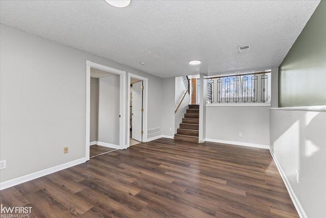 3867 Faber Terrace, Waterford Twp, MI 48328