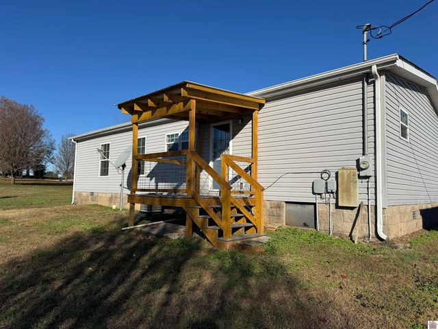 395 Shamrock Lane, Dexter, KY 42036